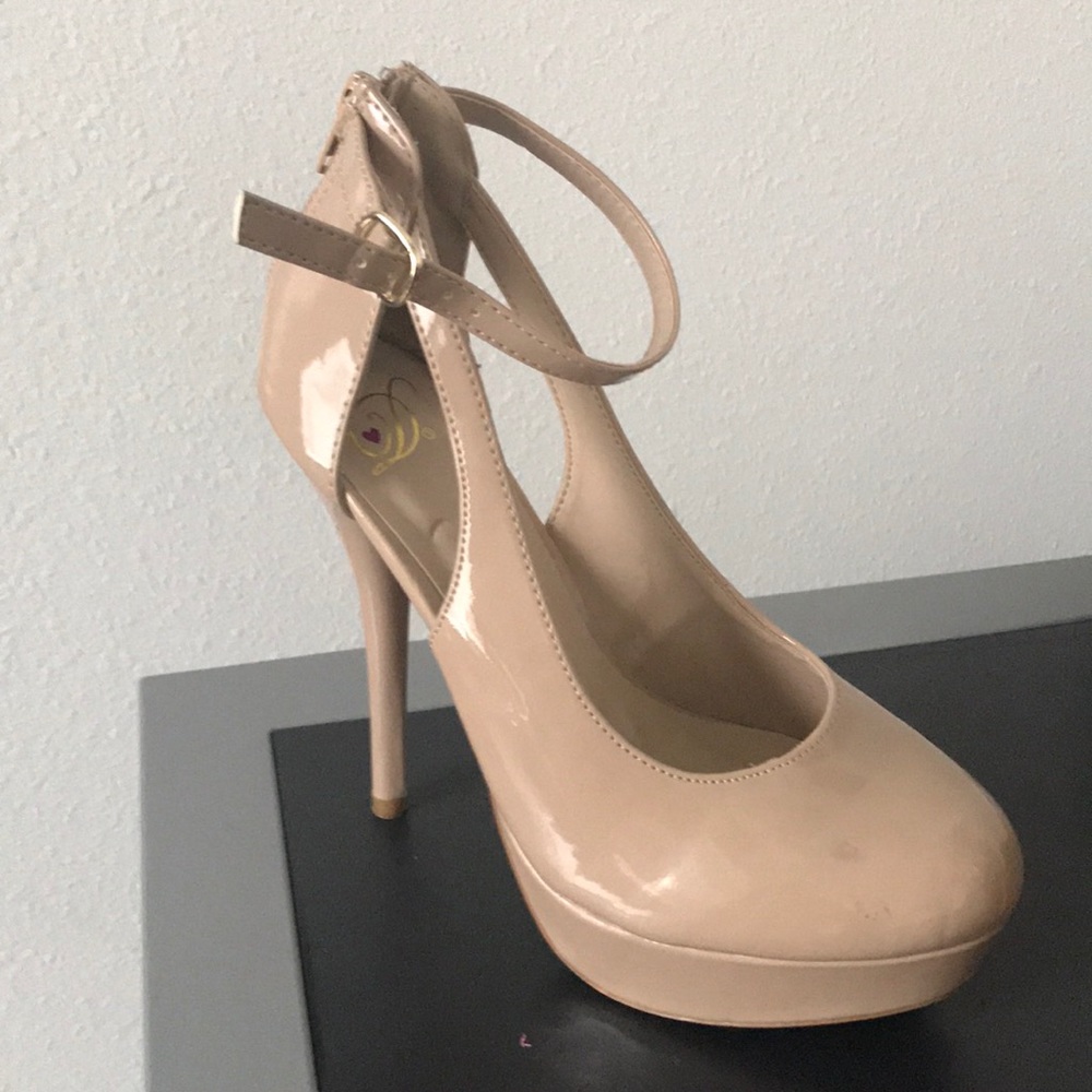 Nude High heels